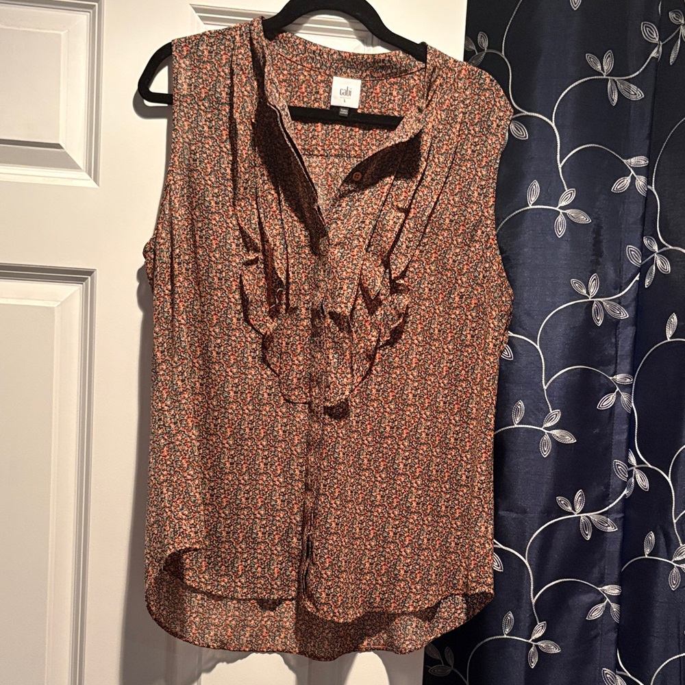 CAbi Women's Ruffled Sleeveless Top - Brown Floral